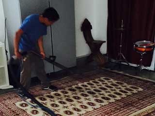 Five Reasons to Clean Your Old Rug | Los Angeles Carpet Cleaning